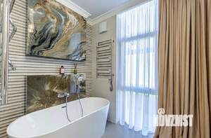 Дом 350м², 2-этажный, участок 10 сот.  
