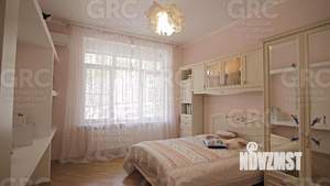 Коттедж 277м², 3-этажный, участок 4 сот.  