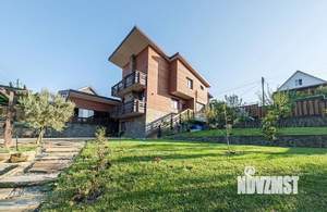 Дом 290м², 2-этажный, участок 10 сот.  