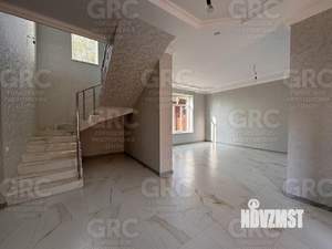 Дом 264м², 2-этажный, участок 7 сот.  