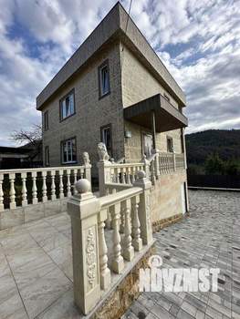 Коттедж 260м&sup2;, 2-этажный, участок 4 сот.  