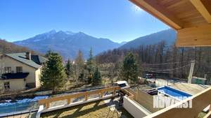 Дом 180м², 2-этажный, участок 4 сот.  