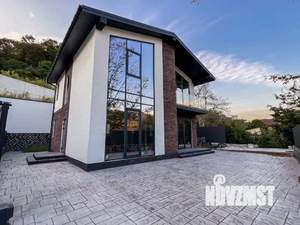 Дом 170м², 2-этажный, участок 3 сот.  