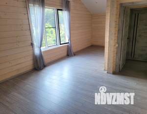 Коттедж 188м², 2-этажный, участок 4 сот.  