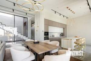 Коттедж 410м², 2-этажный, участок 8 сот.  