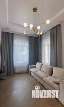 Коттедж 190м², 2-этажный, участок 7 сот.  