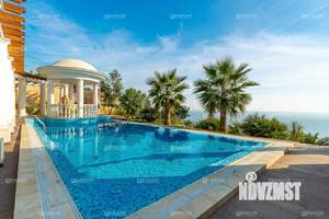 Коттедж 600м², 3-этажный, участок 24 сот.  