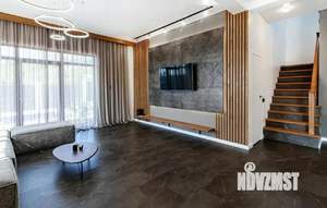 Дом 220м², 2-этажный, участок 8 сот.  