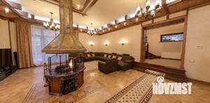 Дом 820м², 3-этажный, участок 120 сот.  