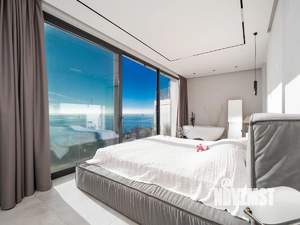 Дом 220м², 2-этажный, участок 8 сот.  