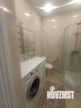 Коттедж 180м², 23-этажный, участок 7 сот.  