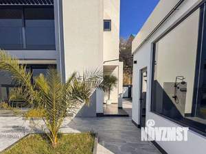 Дом 275м², 3-этажный, участок 5 сот.  