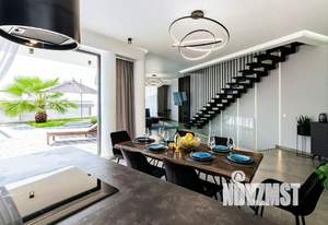 Коттедж 250м², 3-этажный, участок 12 сот.  