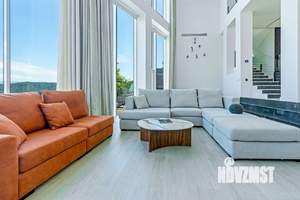 Коттедж 360м², 2-этажный, участок 17 сот.  