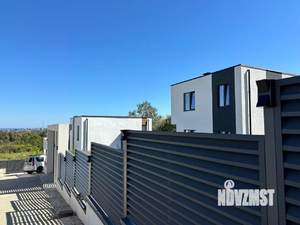 Коттедж 182м², 2-этажный, участок 4 сот.  