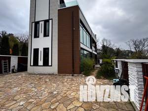 Коттедж 256м², 3-этажный, участок 3 сот.  