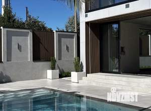 Дом 286м², 3-этажный, участок 6 сот.  