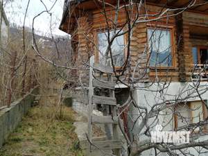 Дом 420м², 3-этажный, участок 10 сот.  