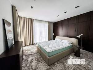 Дом 220м², 2-этажный, участок 5 сот.  