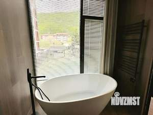 Дом 280м², 2-этажный, участок 10 сот.  