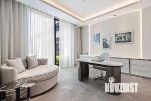 Дом 450м², 2-этажный, участок 12 сот.  