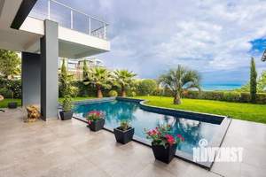 Дом 320м², 2-этажный, участок 10 сот.  