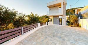 Дом 264м², 2-этажный, участок 5 сот.  