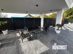 Дом 289м², 2-этажный, участок 289 сот.  