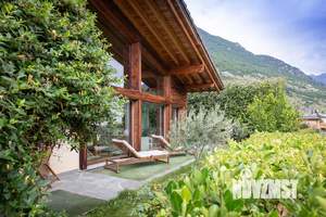 Дом 180м&sup2;, 2-этажный, участок 8 сот.  