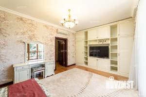 Дом 450м², 4-этажный, участок 12 сот.  