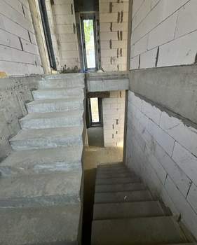 Дом 196м², 2-этажный, участок 5 сот.  