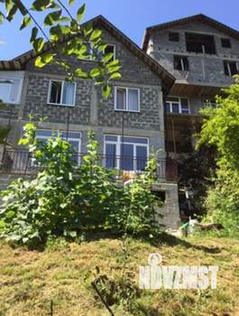 Дом 200м², 3-этажный, участок 6 сот.  