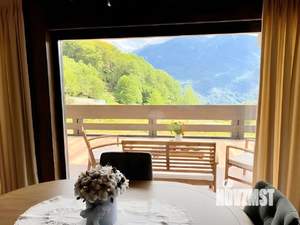 Дом 289м², 3-этажный, участок 6 сот.  