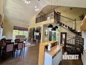 Дом 330м², 2-этажный, участок 10 сот.  