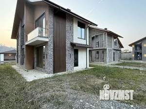 Дом 195м², 2-этажный, участок 4 сот.  