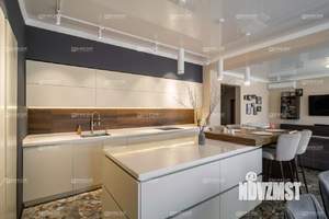 Дом 250м², 2-этажный, участок 7 сот.  