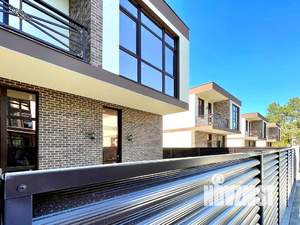 Коттедж 139м², 2-этажный, участок 3 сот.  