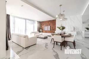 Коттедж 270м², 2-этажный, участок 9 сот.  