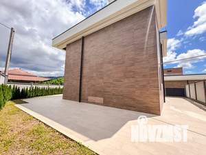 Коттедж 255м², 3-этажный, участок 5 сот.  