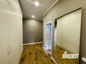 Дом 240м², 2-этажный, участок 5 сот.  