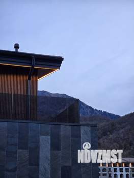 Коттедж 300м², 2-этажный, участок 5 сот.  