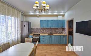 Дом 320м², 2-этажный, участок 6 сот.  