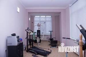 Дом 500м², 3-этажный, участок 6 сот.  