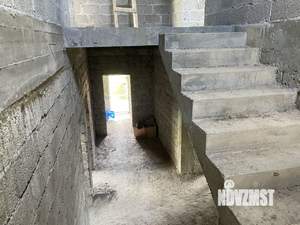 Дом 290м², 2-этажный, участок 9 сот.  