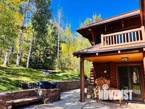 Дом 550м², 2-этажный, участок 30 сот.  