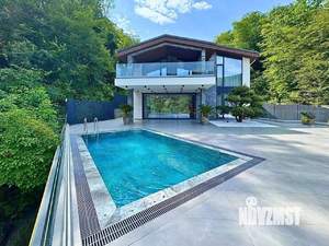 Дом 350м², 2-этажный, участок 10 сот.  