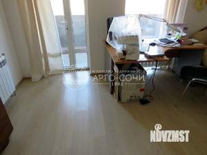 Коттедж 1050м&sup2;, 3-этажный, участок 10 сот.  