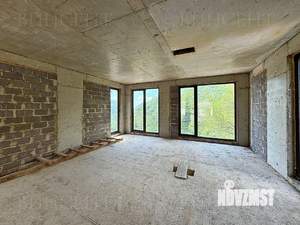 Дом 320м², 3-этажный, участок 17 сот.  