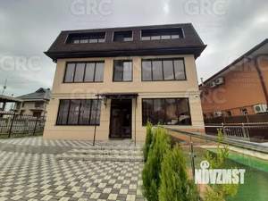 Дом 570м², 3-этажный, участок 6 сот.  