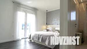 Дом 180м², 2-этажный, участок 6 сот.  